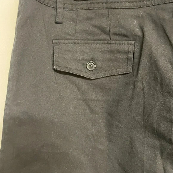 Larry Levine black stretch skirt size 12 - Picture 3 of 4